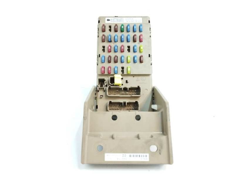 Recambio de caja reles / fusibles para subaru impreza g12 2.0 diesel cat referencia OEM IAM 82201FG010  