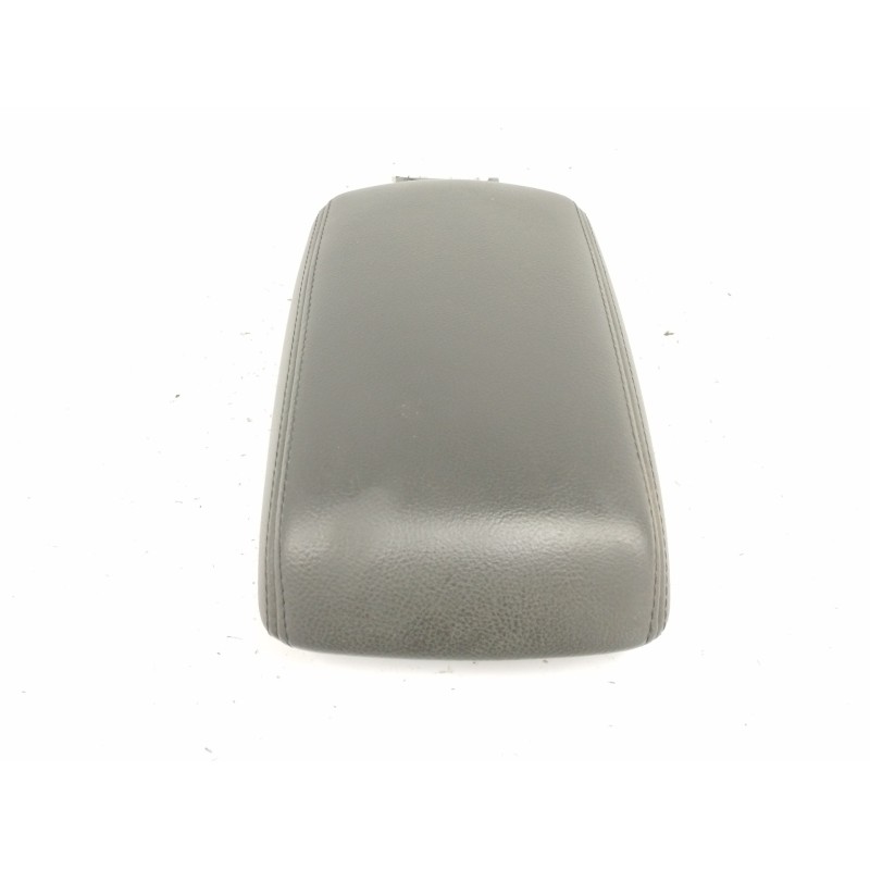 Recambio de apoyabrazos central para ford focus iii 1.6 tdci referencia OEM IAM   