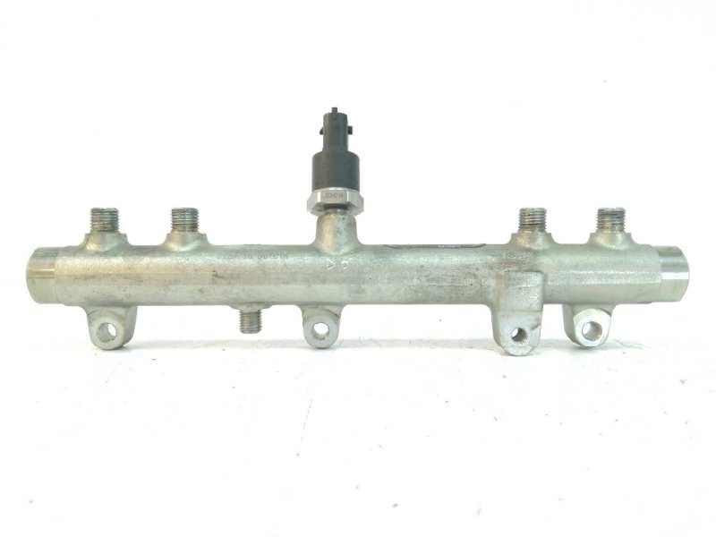 Recambio de rampa inyectora para iveco daily caja cerrada (1999 =>) 29 - l 11 caja cerrada referencia OEM IAM 0445224009  