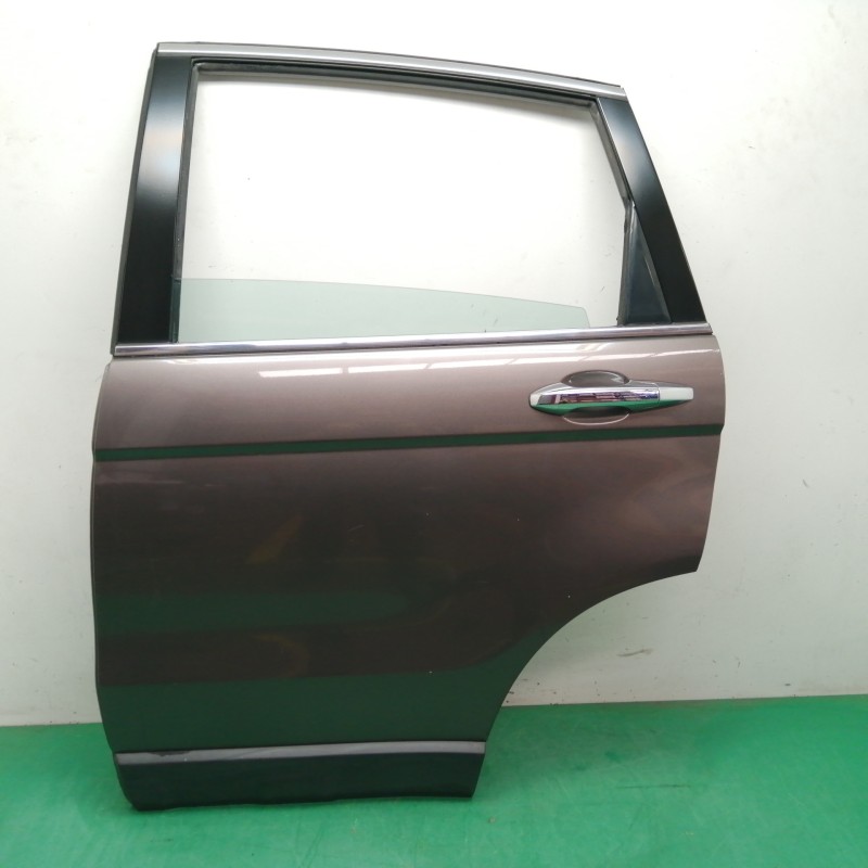 Recambio de puerta trasera izquierda para honda cr-v (re) 2.2 dtec cat referencia OEM IAM   