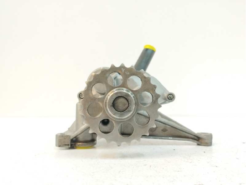 Recambio de bomba aceite para mercedes-benz clase v (w638) 2.2 16v cdi turbodiesel cat referencia OEM IAM 6061810801  