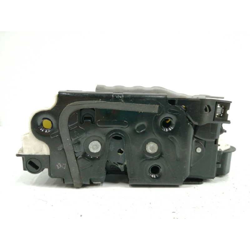 Recambio de cerradura puerta delantera derecha para volkswagen golf vii lim. 1.6 tdi dpf referencia OEM IAM 5K1837016E  