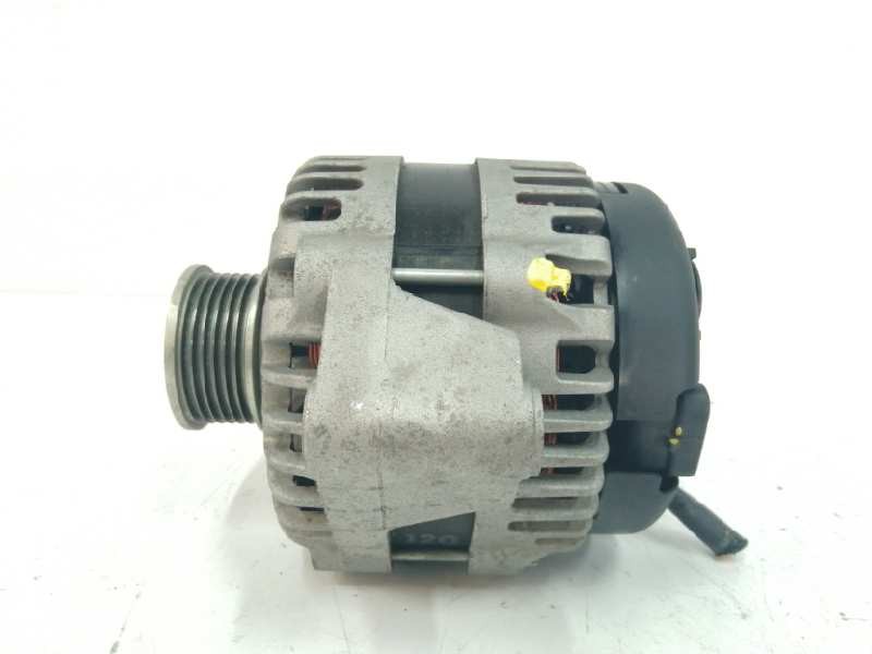 Recambio de alternador para ssangyong rexton 2.2 td cat referencia OEM IAM A6711540202 120A 