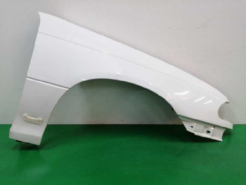 Recambio de aleta delantera derecha para opel astra f berlina 1.8 16v referencia OEM IAM  OBSERVAR FOTOS 