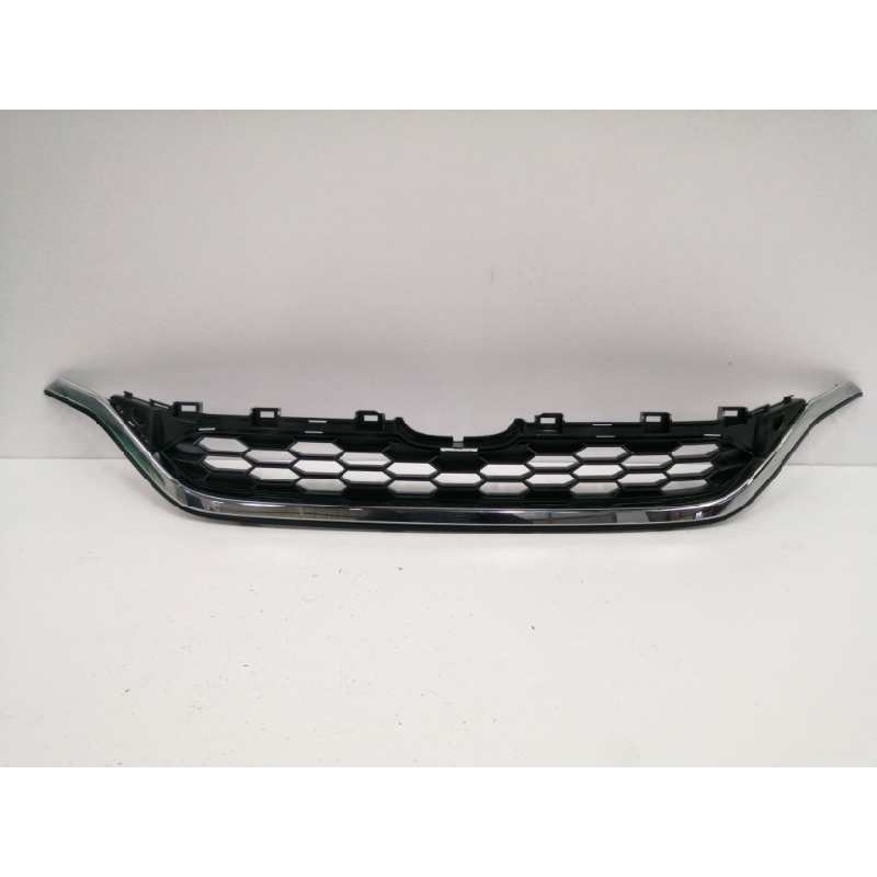 Recambio de rejilla delantera para honda cr-v referencia OEM IAM 71127T1VE010M1  