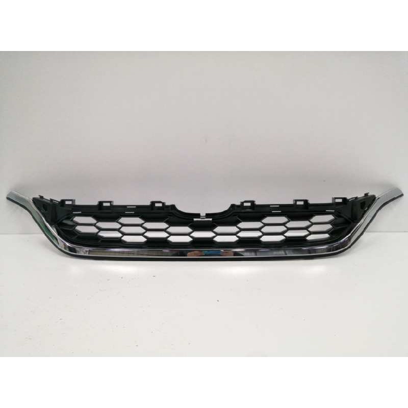 Recambio de rejilla delantera para honda cr-v referencia OEM IAM 71127T1VE010M1  