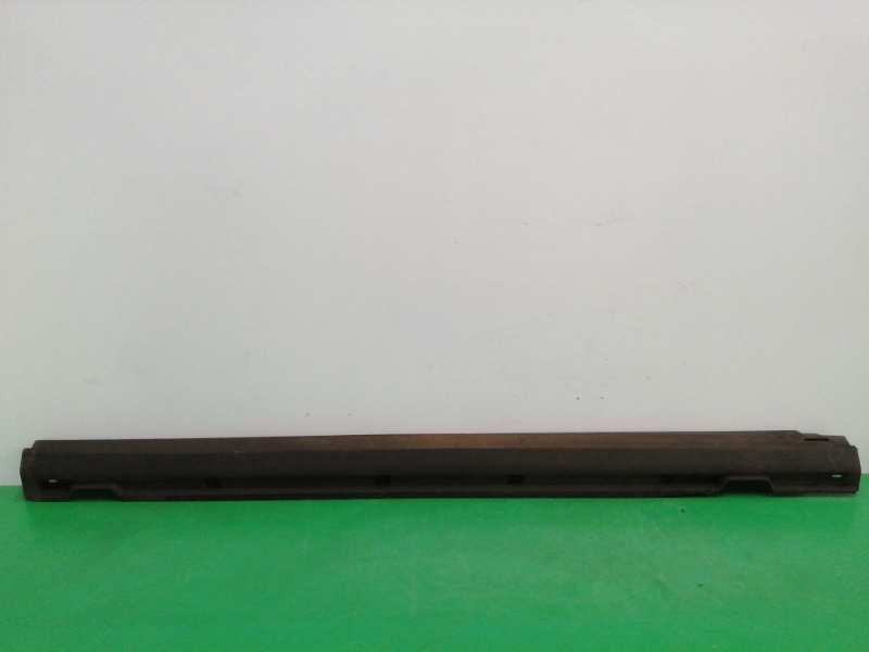 Recambio de faldon lateral para land rover evoque 2.2 td4 cat referencia OEM IAM BJ3210154AB DERECHO 