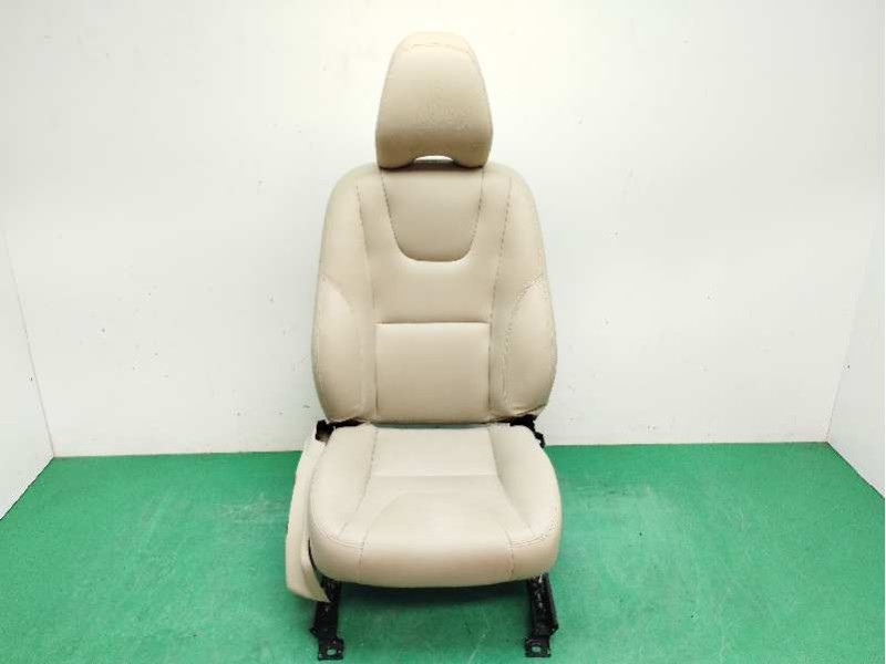 Recambio de asiento delantero derecho para volvo v60 kombi cross country 2.0 diesel cat referencia OEM IAM Recambio de asiento delantero derecho para volvo v60 kombi cross country 2.0 diesel cat referencia OEM IAM