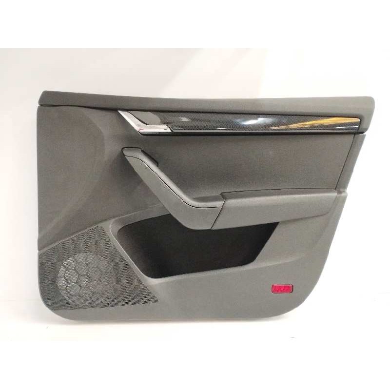 Recambio de guarnecido puerta delantera derecha para skoda octavia lim. (5e3) 2.0 tsi referencia OEM IAM 5E1867012 NEGRO 