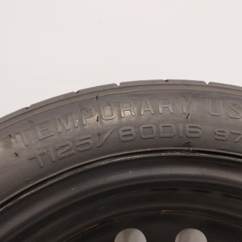 Recambio de neumatico repuesto para hyundai i30 fastback tecno referencia OEM IAM 52910A6900 4TX16FHET30 5H 5X115