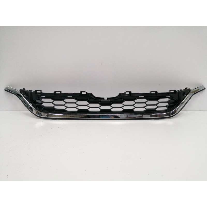 Recambio de rejilla delantera para honda cr-v referencia OEM IAM 71127T1VE010M1  