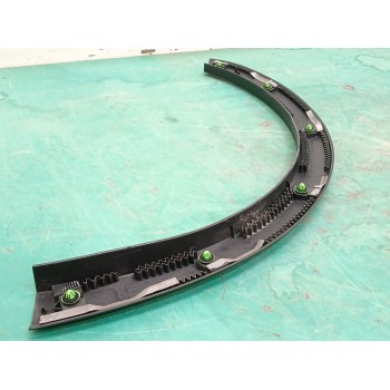 Recambio de aletin delantero derecho para ford focus iv (hn) 1.0 ecoboost referencia OEM IAM JX7B16D238A  