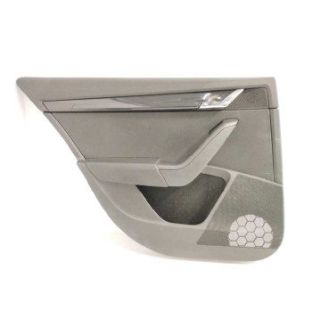 Recambio de guarnecido puerta trasera izquierda para skoda octavia lim. (5e3) 2.0 tsi referencia OEM IAM 5E5867211 NEGRO 