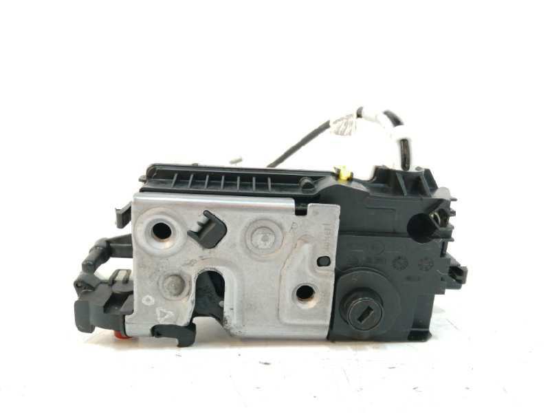 Recambio de cerradura puerta trasera derecha para peugeot 208 1.6 blue-hdi fap referencia OEM IAM 9812501180  