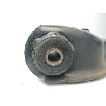 Recambio de brazo suspension inferior delantero izquierdo para ssangyong musso 2.9 turbodiesel cat referencia OEM IAM 4450105005