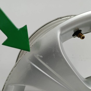 Recambio de llanta para opel corsa d 1.2 16v cat (z 12 xep / lb4) referencia OEM IAM 13256652 6JX16H2 ET40 4H 4X100