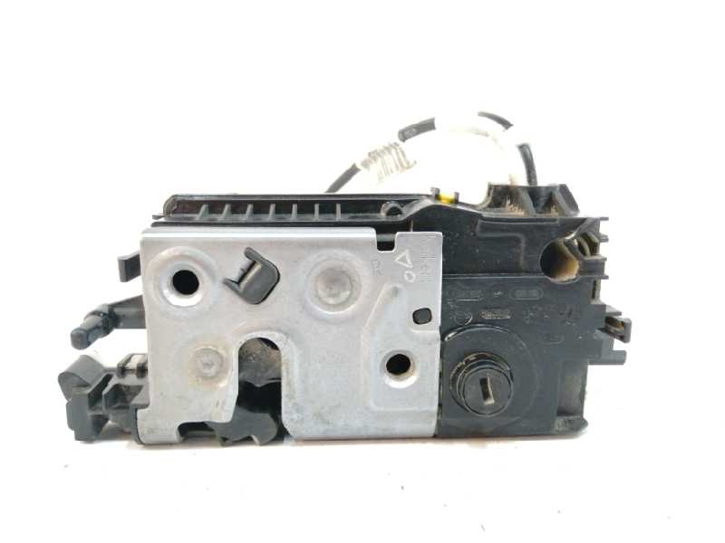 Recambio de cerradura puerta delantera derecha para peugeot 208 1.6 blue-hdi fap referencia OEM IAM 9812500780  