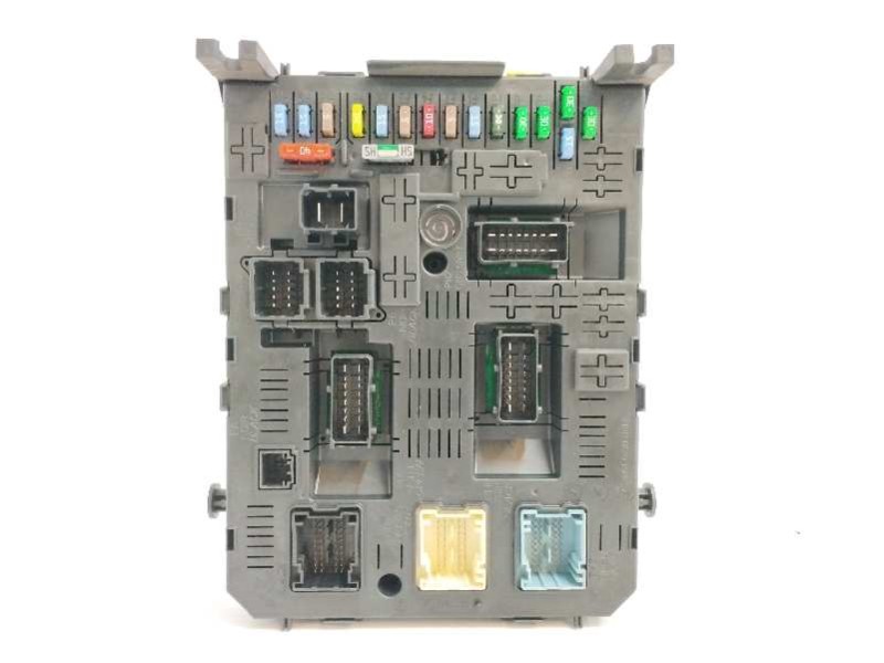 Recambio de caja reles / fusibles para citroën c4 picasso 2.0 hdi fap referencia OEM IAM 281197595  