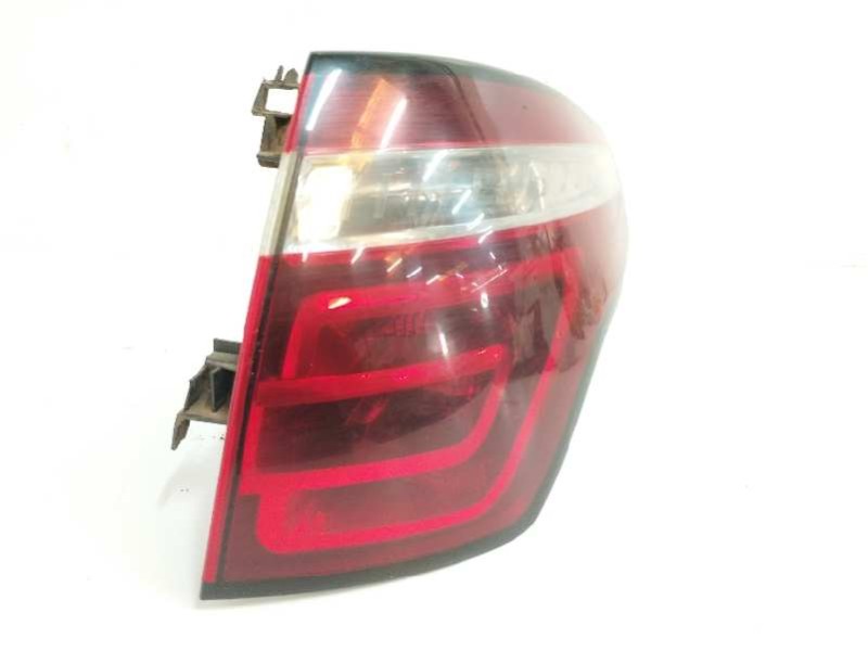 Recambio de piloto trasero derecho para citroën c4 picasso 2.0 hdi fap referencia OEM IAM 9673164780  