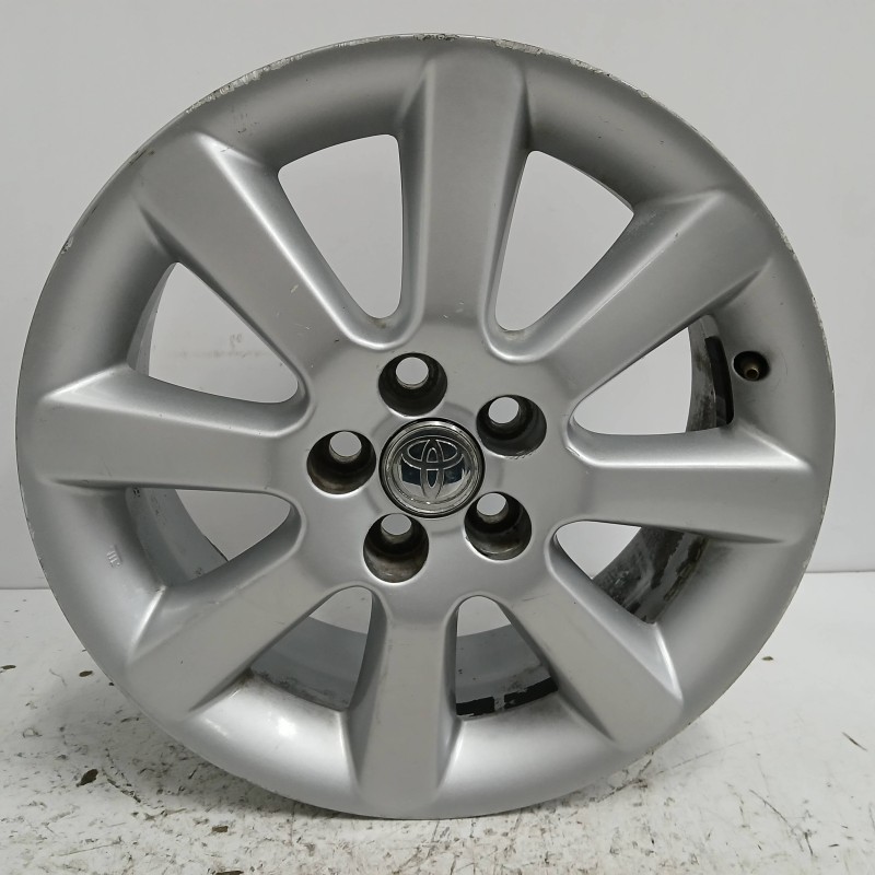 Recambio de llanta para toyota avensis berlina (t25) 2.0 16v cat referencia OEM IAM 4261105140B 16X6,5JJ ET45 5H 5X100