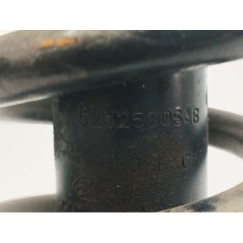 Recambio de amortiguador delantero derecho para dodge nitro 2.8 crd referencia OEM IAM 52125306AB 25591F885AD 