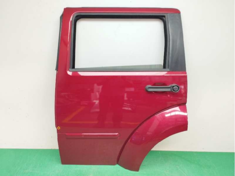 Recambio de puerta trasera izquierda para dodge nitro 2.8 crd referencia OEM IAM 55360899AE Recambio de puerta trasera izquierda para dodge nitro 2.8 crd referencia OEM IAM 55360899AE