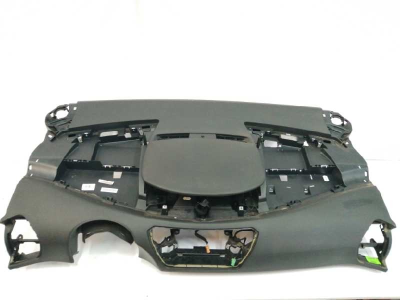 Recambio de salpicadero para citroën c4 picasso exclusive referencia OEM IAM 9683044477  