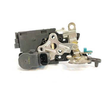 Recambio de cerradura puerta trasera izquierda para ssangyong rexton 2.7 turbodiesel cat referencia OEM IAM   