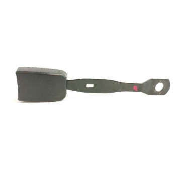 Recambio de enganche cinturon derecho para ssangyong rexton 2.7 turbodiesel cat referencia OEM IAM 606362700A DELANTERO 