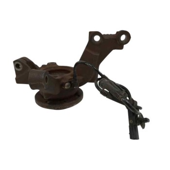 Recambio de mangueta delantera derecha para dacia sandero 0.9 tce cat referencia OEM IAM   