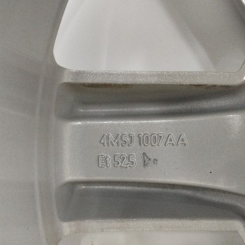 Recambio de llanta para ford focus berlina (cap) 1.6 16v cat referencia OEM IAM 4M5J1007AA 6,5JX16H2 ET52,5 5H 5X100