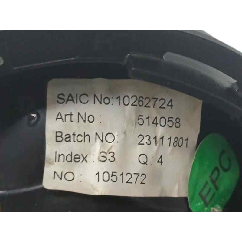 REJILLA AIREADORA DELANTERA IZQUIERDA