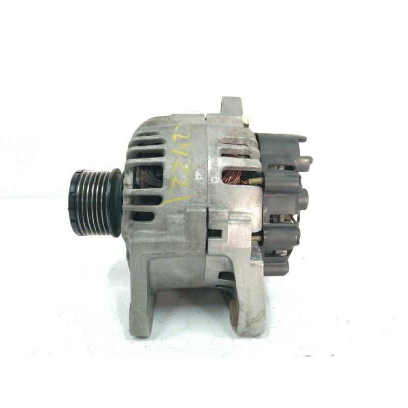 Recambio de alternador para renault scenic ii 1.5 dci diesel referencia OEM IAM TG11C034  