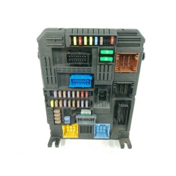 Recambio de caja reles / fusibles para citroën c4 picasso 1.2 12v e-thp referencia OEM IAM 9819851380  
