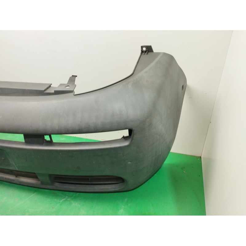 PARAGOLPES DELANTERO OBSERVAR FOTOS 8200011390