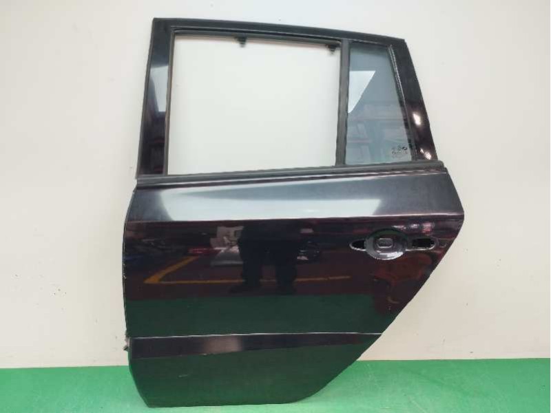 Recambio de puerta trasera izquierda para renault koleos 2.0 dci diesel fap referencia OEM IAM 821010028R  