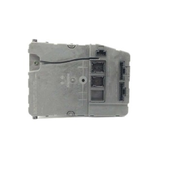 CAJA RELES / FUSIBLES 8200433201 S118400140F 