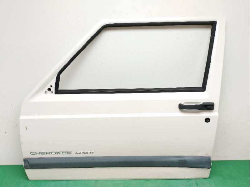 Recambio de puerta delantera izquierda para jeep cherokee (xj) 2.5 td jamboree referencia OEM IAM 55175425AD  