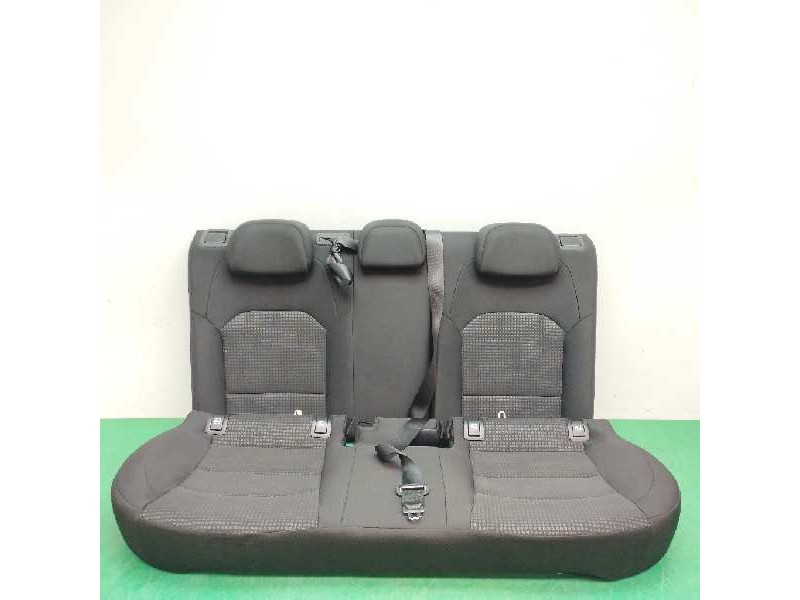 Recambio de asientos traseros para kia ceed sportswagon 1.0 tgdi cat referencia OEM IAM Recambio de asientos traseros para kia ceed sportswagon 1.0 tgdi cat referencia OEM IAM