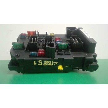 Recambio de caja reles / fusibles para peugeot 206 berlina xt referencia OEM IAM 9644038680  