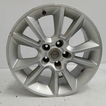 Recambio de llanta para opel zafira b 1.9 cdti referencia OEM IAM 13120652 7JX17H2 ET35 5H 5X110