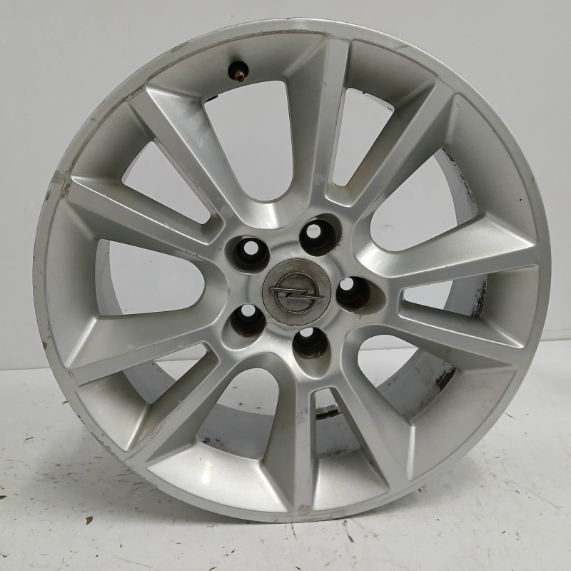 Recambio de llanta para opel zafira b 1.9 cdti referencia OEM IAM 13120652 7JX17H2 ET35 5H 5X110