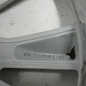Recambio de llanta para opel zafira b 1.9 cdti referencia OEM IAM 13120652 7JX17H2 ET35 5H 5X110