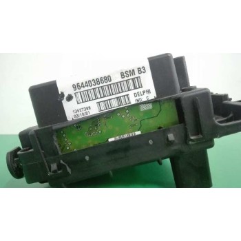 Recambio de caja reles / fusibles para peugeot 307 (s1) xr referencia OEM IAM 9644038680  