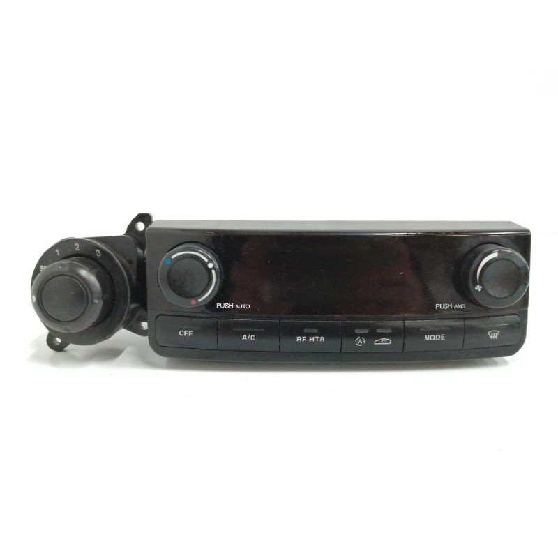 Recambio de mando climatizador para ssangyong rodius 2.7 turbodiesel cat referencia OEM IAM 6870021021  