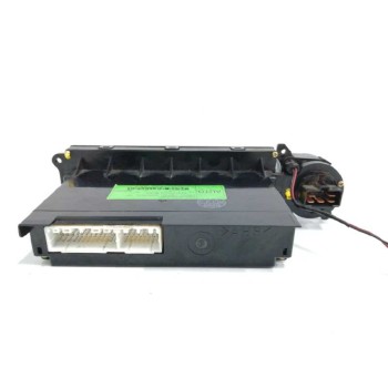 Recambio de mando climatizador para ssangyong rodius 2.7 turbodiesel cat referencia OEM IAM 6870021021  