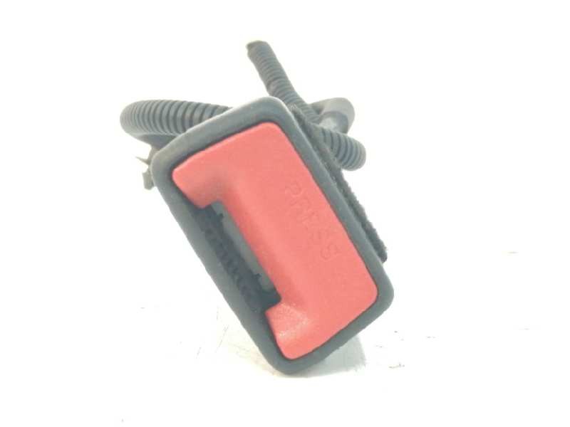 Recambio de enganche cinturon izquierdo para kia ceed sportswagon 1.0 tgdi cat referencia OEM IAM 88830J7000WK DELANTERO 