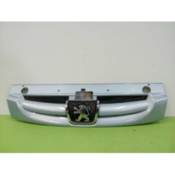 Recambio de rejilla delantera para peugeot partner (s2) combi plus referencia OEM IAM 9644758777  