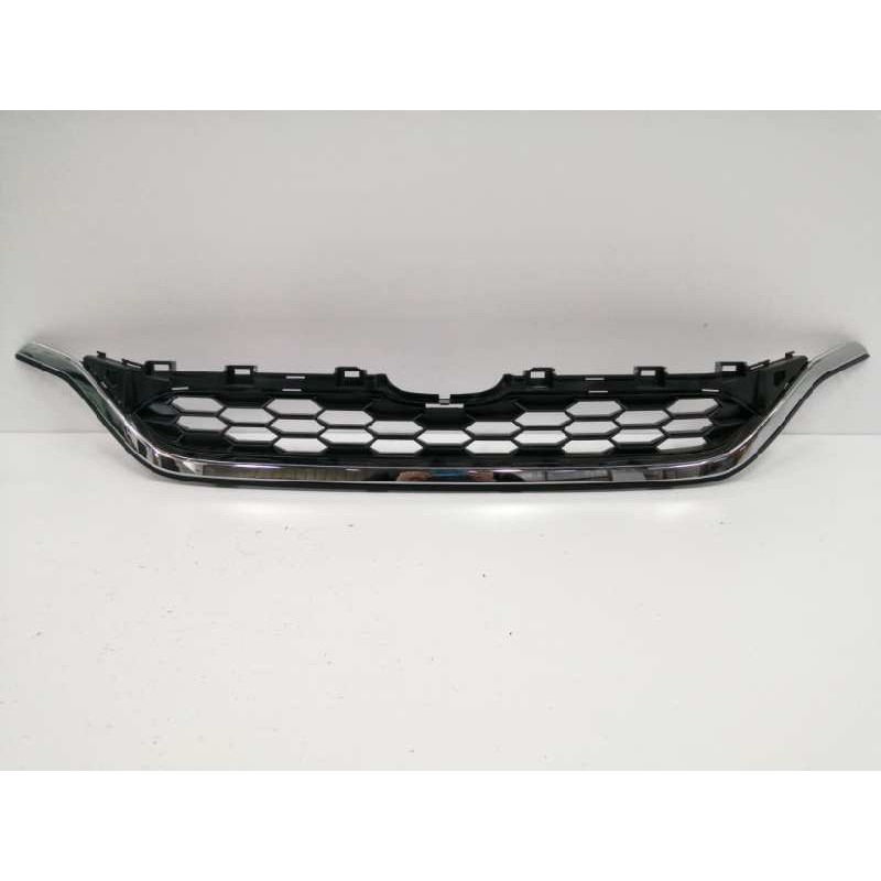 Recambio de rejilla delantera para honda cr-v referencia OEM IAM 71127T1VE010M1  