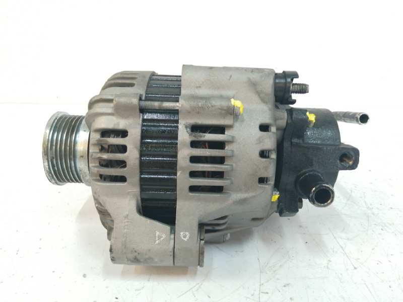 Recambio de alternador para hyundai tucson (jm) 2,0 crdi vgt classic 4x2 referencia OEM IAM 3730027013  